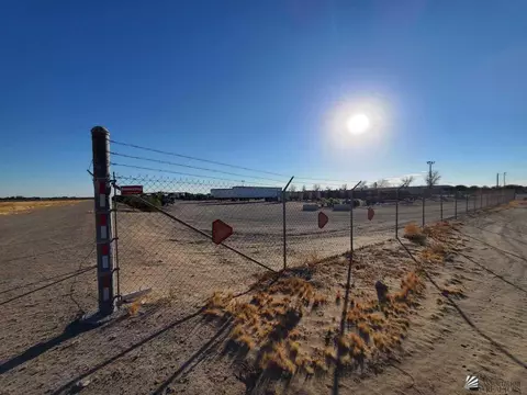 3247 E 43 St, Yuma, AZ 85365 photo 9