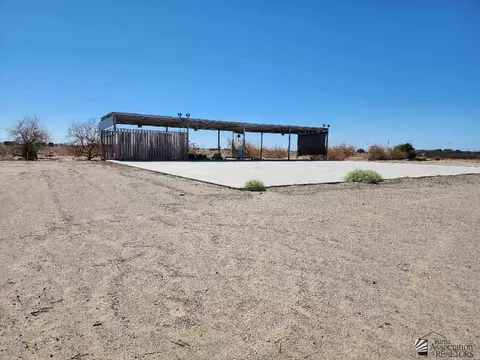 3247 E 43 St, Yuma, AZ 85365 photo 13