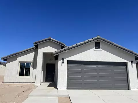 4847 E Los Olivos Dr, San Luis, AZ 85349