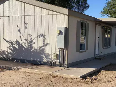 198 E Los Montes, San Luis, AZ 85349