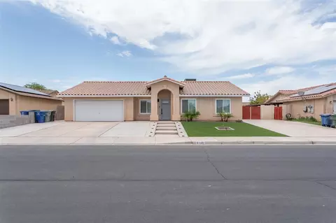 6106 E 43 Ln, Yuma, AZ 85365 photo 2