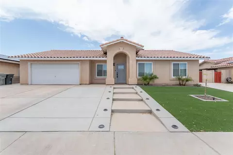 6106 E 43 Ln, Yuma, AZ 85365 photo 1
