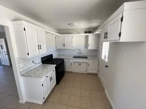 1305 E 25 St, Yuma, AZ 85364 photo 8