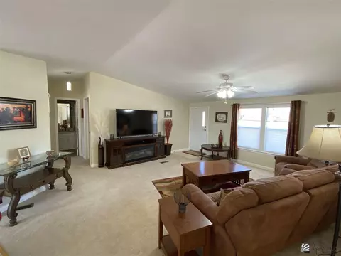 13447 E 55 St, Yuma, AZ 85367 photo 3