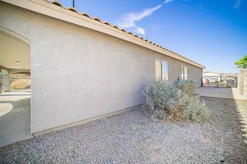 Exterior - 14839 E 54 St, Yuma, AZ 85367 photo 5 of 7