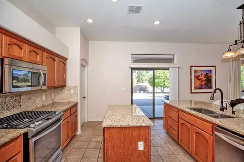11376 E Via Salida, Yuma, AZ 85367 photo 6