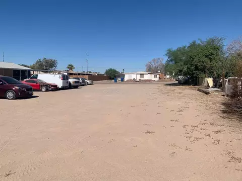 9347 E Saddle Dr, Yuma, AZ 85365 photo 1