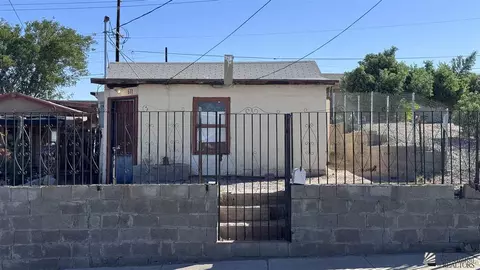 611 S 12 Ave, Yuma, AZ 85364