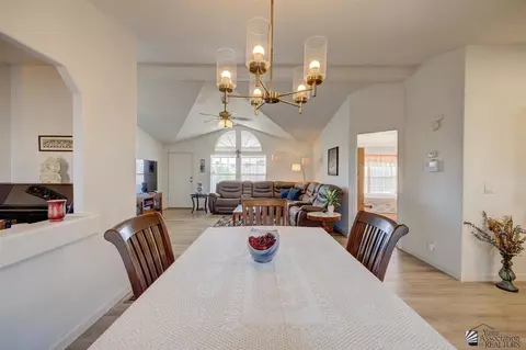 13793 E 48 St, Yuma, AZ 85367 photo 9