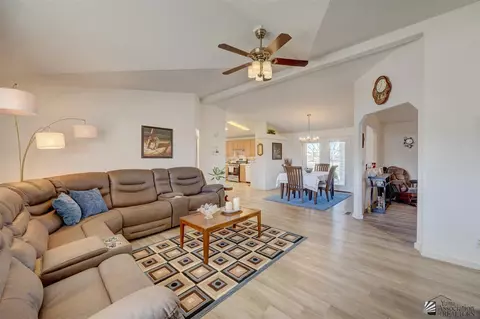 13793 E 48 St, Yuma, AZ 85367 photo 2