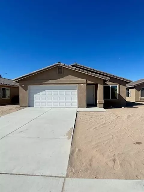 4516 S Sunflower Dr, Yuma, AZ 85365