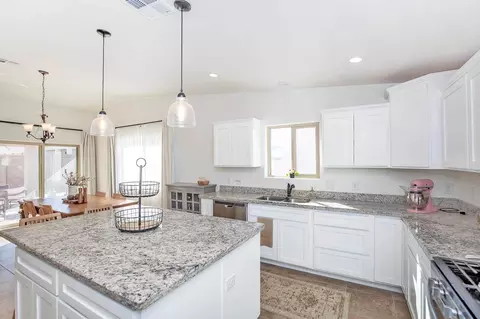 11589 E 33 Pl, Yuma, AZ 85367 photo 9