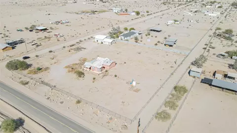 28132 E County 14 St, Wellton, AZ 85356