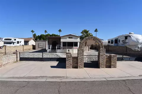 11737 S Helen Dr, Yuma, AZ 85367