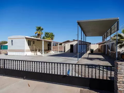 12561 S Ironwood Dr, Yuma, AZ 85367