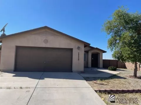 10310 S Typhoon Ave, Yuma, AZ 85365