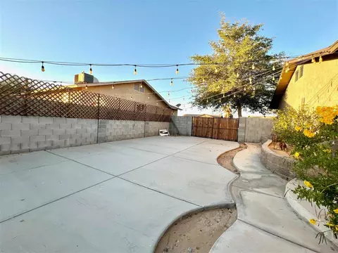 8781 E 39 St, Yuma, AZ 85367 photo 24