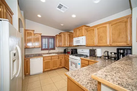 8074 E 34 St, Yuma, AZ 85365 photo 5