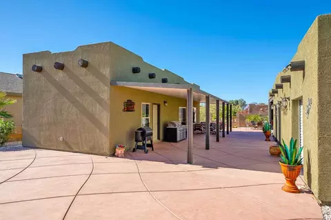11786 Comanche St, Wellton, AZ 85356
