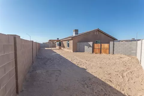 7975 E 43 Ln, Yuma, AZ 85365 photo 25
