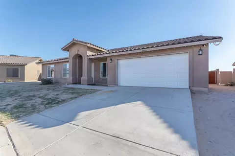 7975 E 43 Ln, Yuma, AZ 85365 photo 2