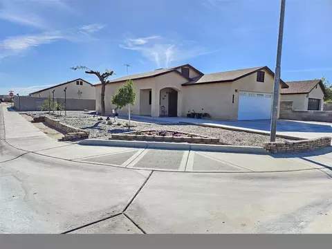 235 N Escamilla Ct, San Luis, AZ 85349