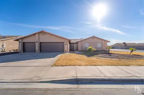 6313 E 42 Ln, Yuma, AZ 85365 photo 1