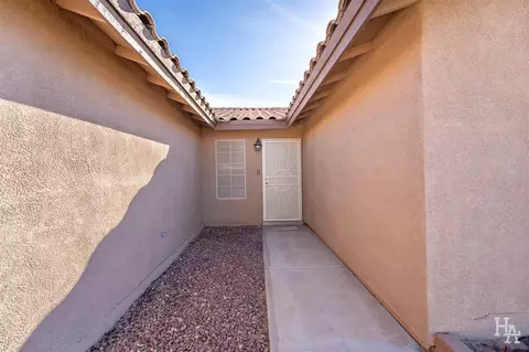 6313 E 42 Ln, Yuma, AZ 85365 photo 2