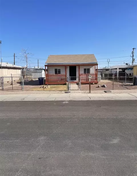1837 S Walnut Ave, Yuma, AZ 85364