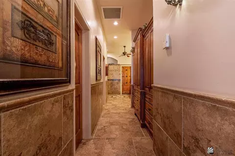 Entry Way - 6670 E Mountain View Pl, Yuma, AZ 85365 photo 4 of 4