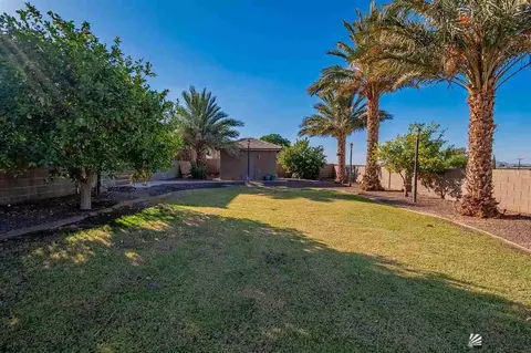 Exterior - 6670 E Mountain View Pl, Yuma, AZ 85365 photo 4 of 5