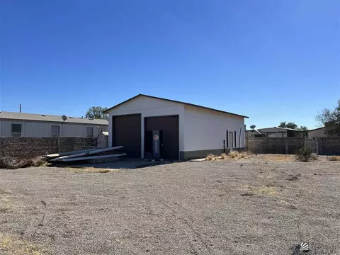 9439 E Saddle Dr, Yuma, AZ 85365