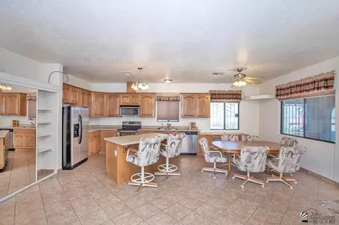 Kitchen - 13123 E 53 Dr, Yuma, AZ 85367 photo 1 of 5