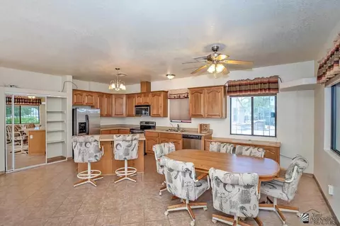 Dining - 13123 E 53 Dr, Yuma, AZ 85367 photo 1 of 2