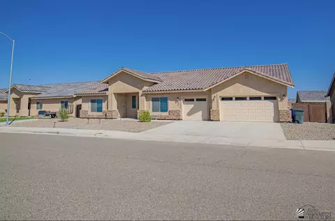 5898 E 44th Pl, Yuma, AZ 85365 photo 2