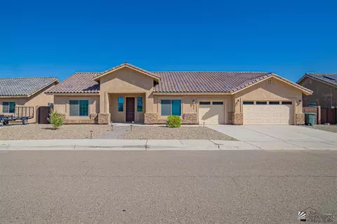 5898 E 44th Pl, Yuma, AZ 85365