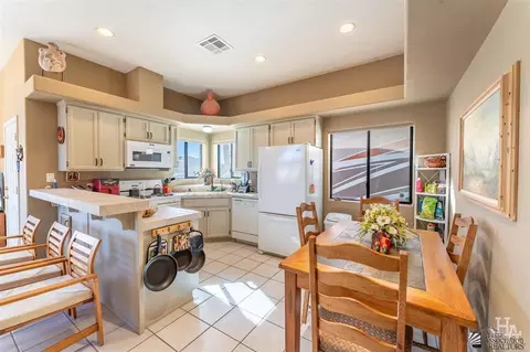 14462 E 54 St, Yuma, AZ 85367 photo 4