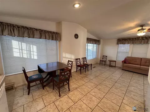 13761 E 50 Dr, Yuma, AZ 85367 photo 4