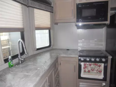13235 E 46 St, Yuma, AZ 85367 photo 4