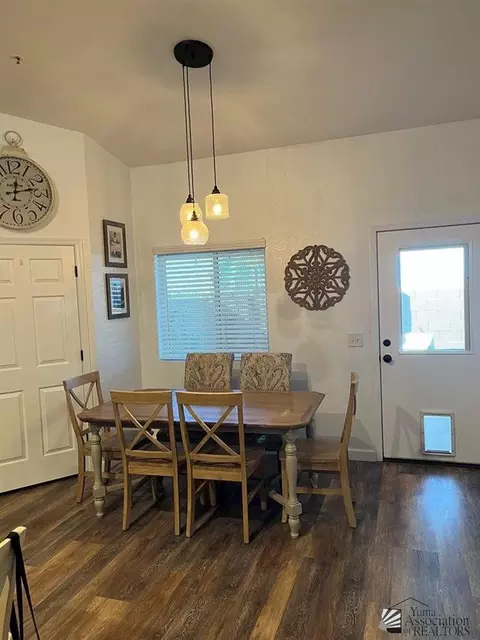 3076 S Robert Way, Yuma, AZ 85365 photo 5