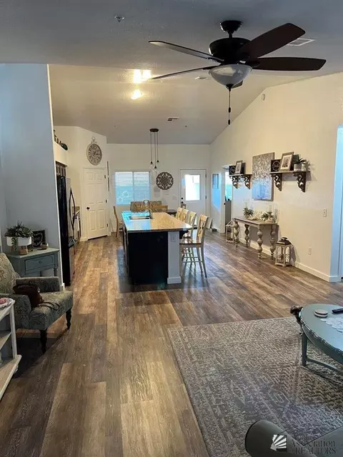 3076 S Robert Way, Yuma, AZ 85365 photo 6