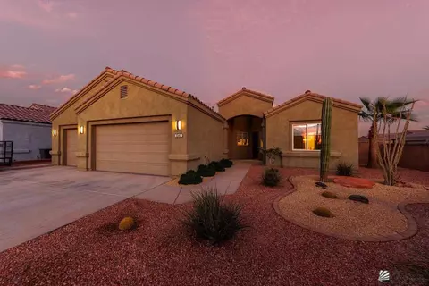 3587 S Woodpecker Dr, Yuma, AZ 85365