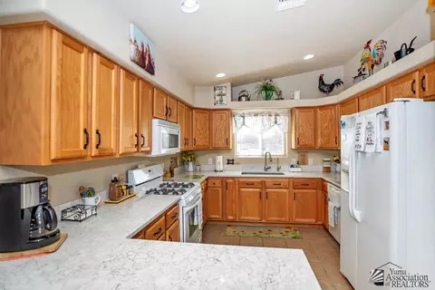 13740 E Driftwood Dr, Yuma, AZ 85367 photo 6