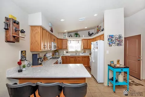 13740 E Driftwood Dr, Yuma, AZ 85367 photo 5