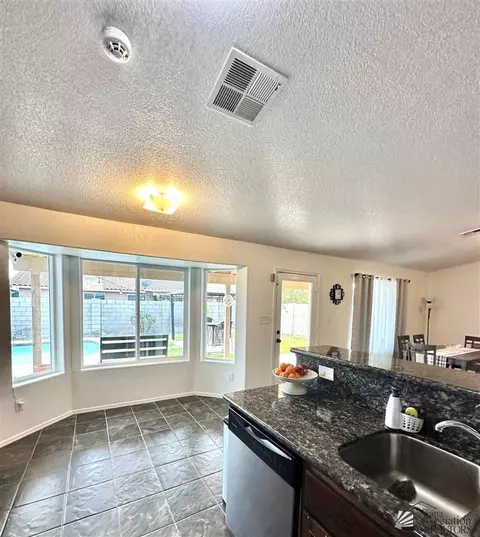 7565 E 40 Pl, Yuma, AZ 85365 photo 8