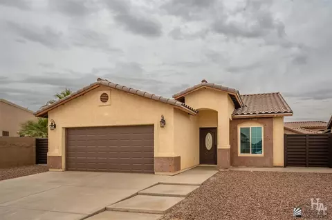 452 N Fernando Padilla Ave, San Luis, AZ 85349