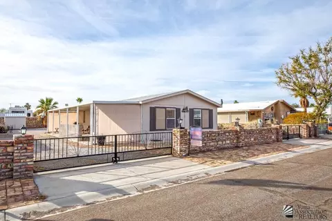 13617 E 53 St, Yuma, AZ 85367