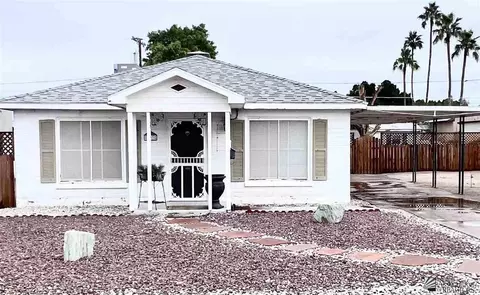 903 S 8 Ave, Yuma, AZ 85364
