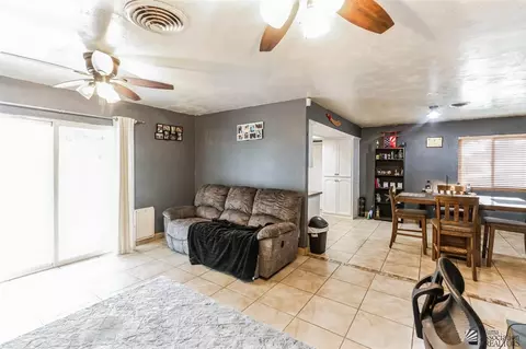 1484 E 27 Pl, Yuma, AZ 85364 photo 6