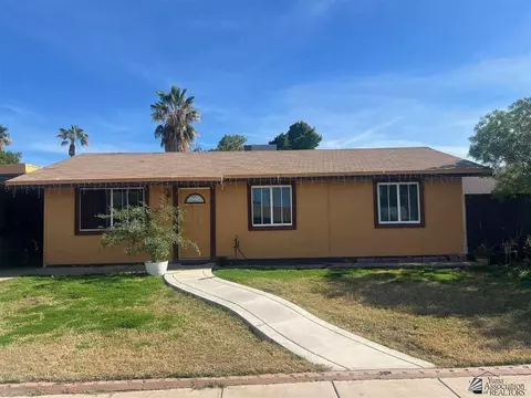 2817 S 18 Ave, Yuma, AZ 85364